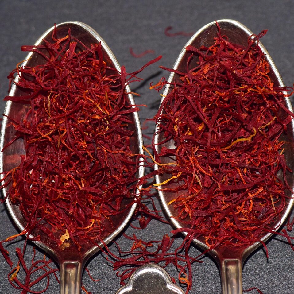 saffron, saffron strands, kitchen, cook, taste, aroma, red, nature, spoon, meal, refine, tender, expensive, seasoning, food, real, real saffron, saffron, saffron, saffron, saffron, saffron